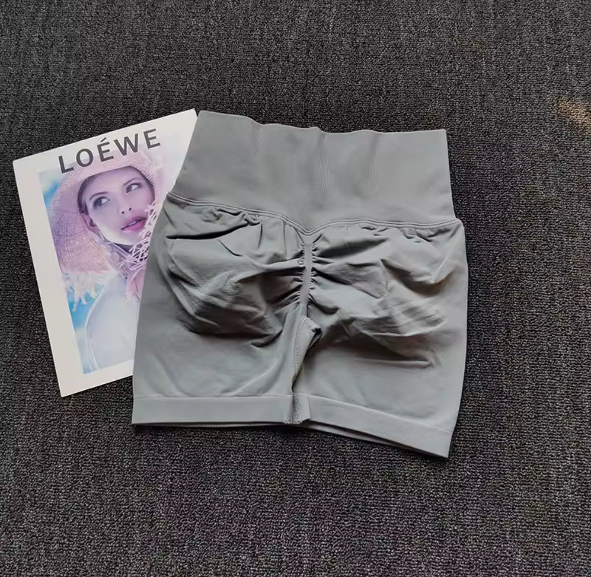 PeachLift Butt-Lifting Three-Cross Pants