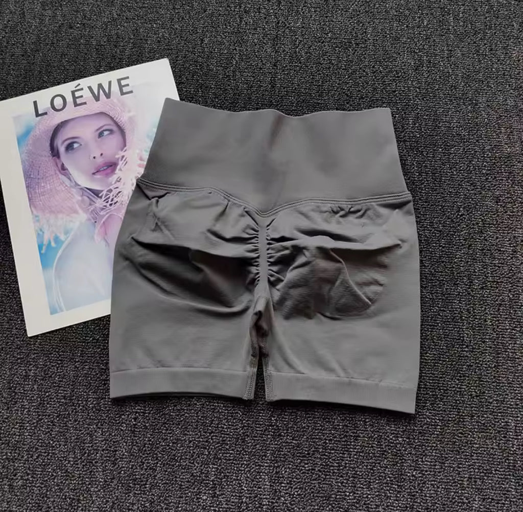 PeachLift Butt-Lifting Three-Cross Pants