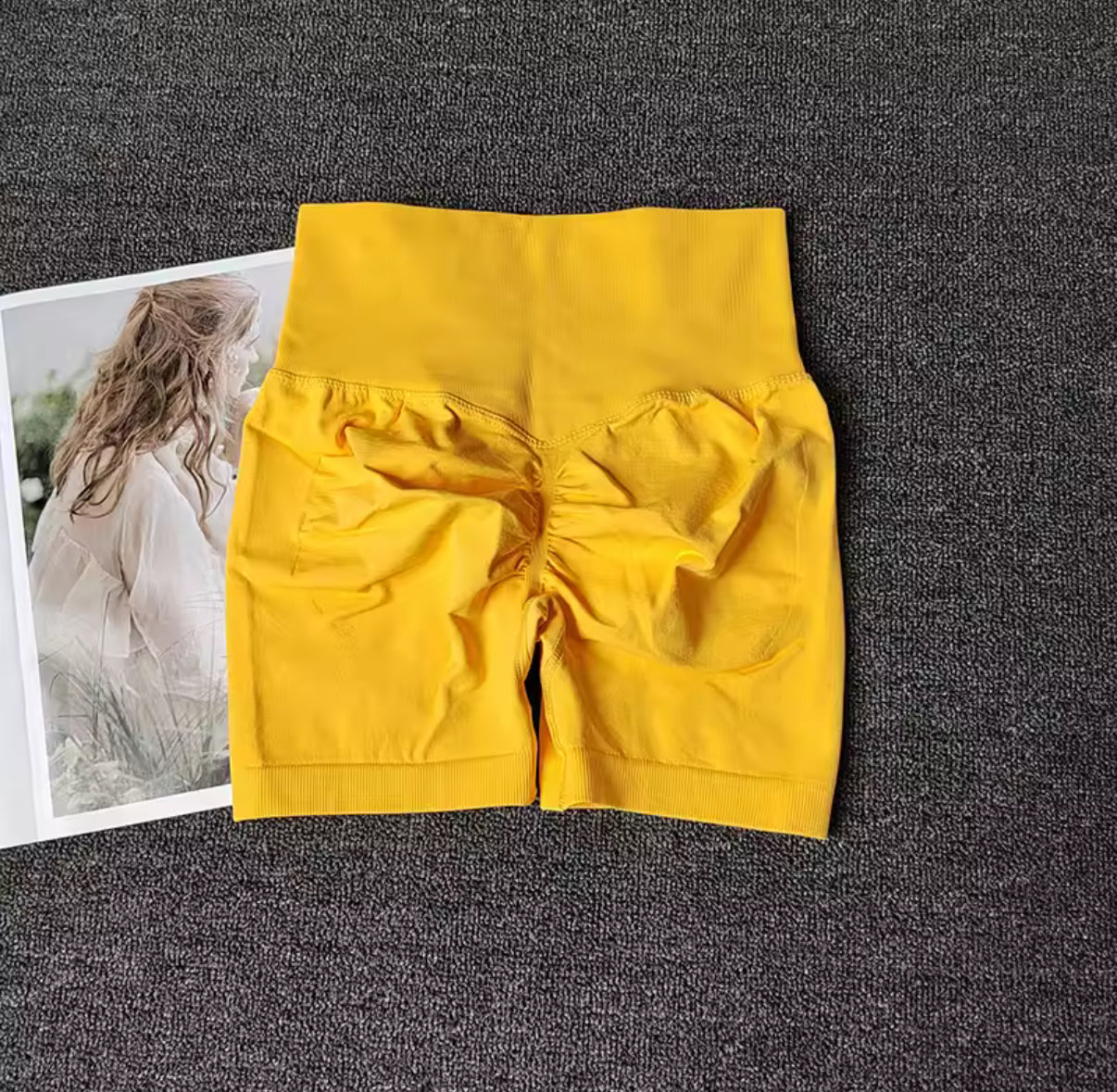 PeachLift Butt-Lifting Three-Cross Pants