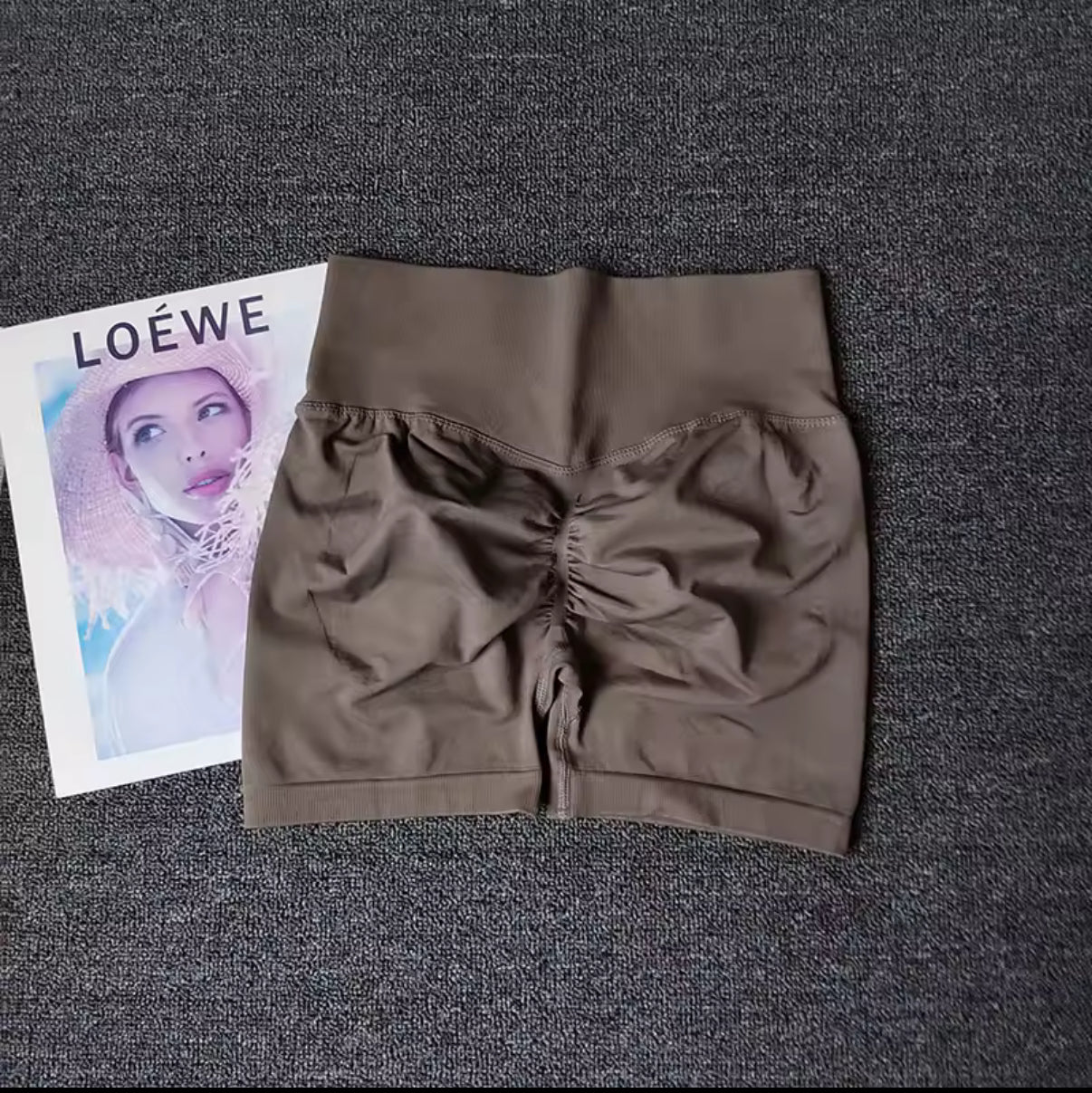PeachLift Butt-Lifting Three-Cross Pants